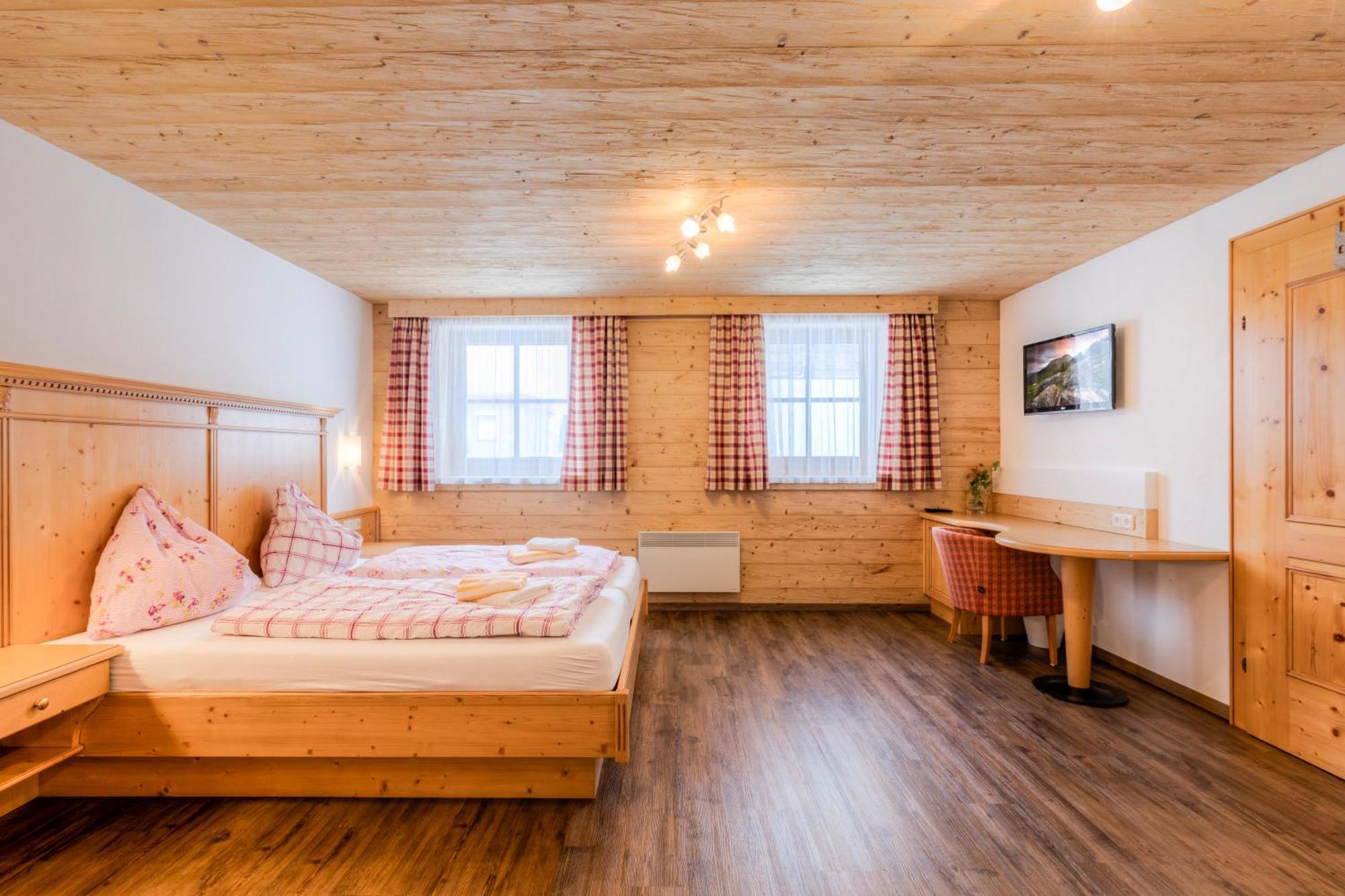 Schmiedlehenalm Apartment Obertauern Bagian luar foto